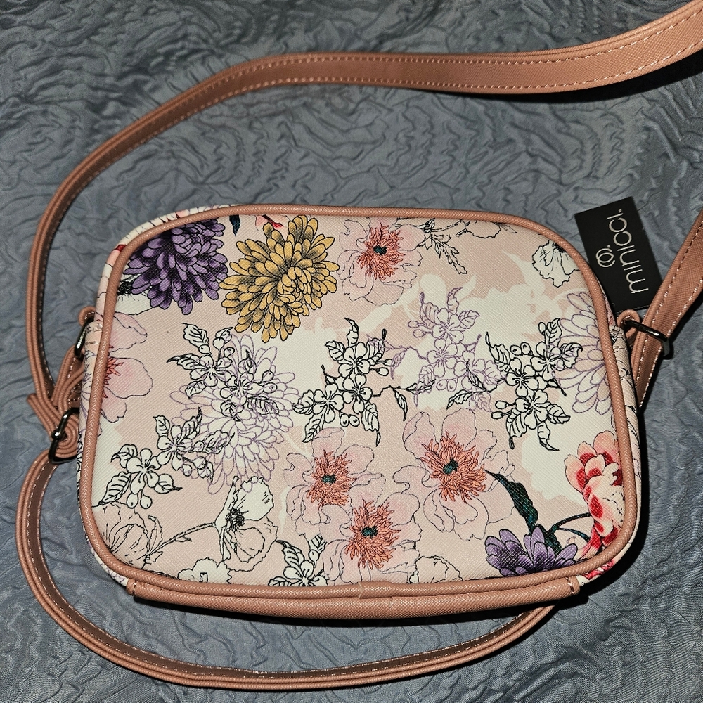 Minicci purse floral printed  vinyl zip top, rose pink straps, 3 pockets total